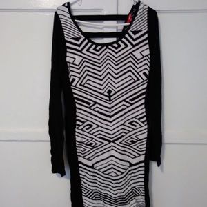 Zig zag knit dress